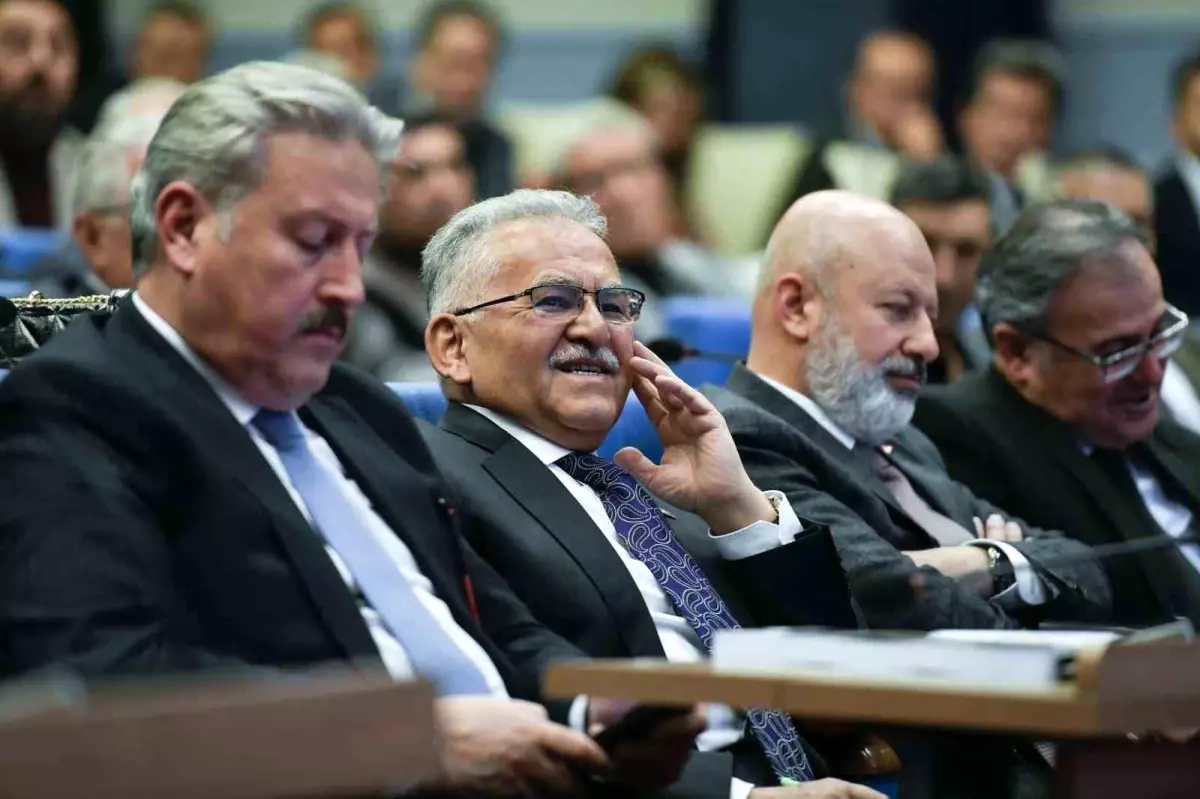 Kayseri Büyükşehir Belediyesi Nisan Ayı Meclis Toplantısı Gerçekleştirildi