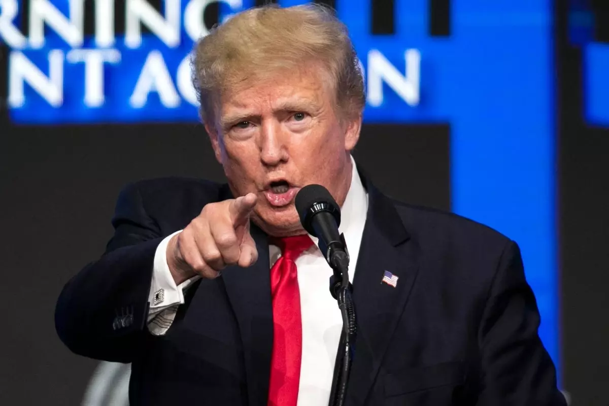 Donald Trump: İran nükleer silah hayalinden vazgeçmeli, yoksa sert bir yanıtla karşılaşırlar