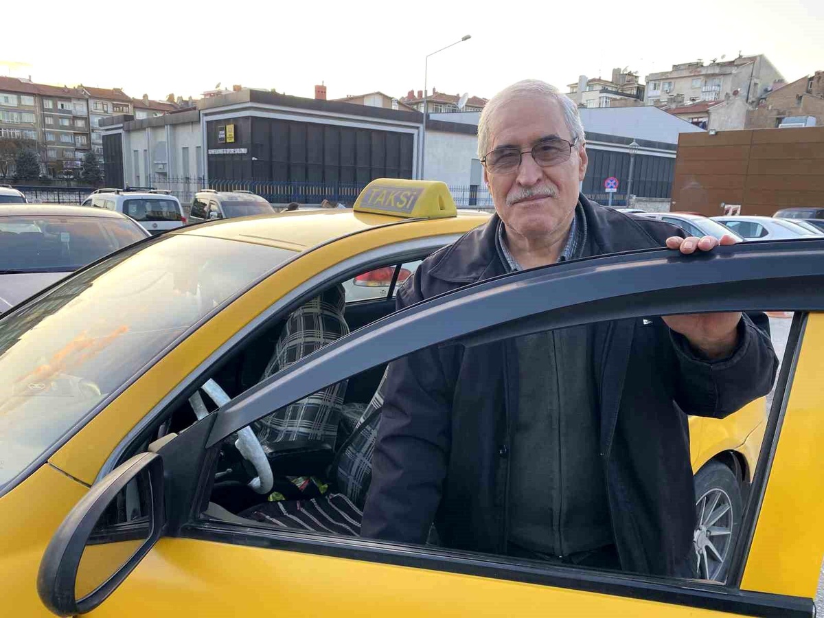 Taksici Biber Gazı ile Gaspçıdan Kurtuldu
