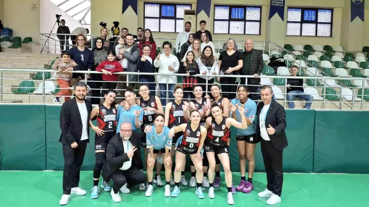Lidya Garden City Turgutlu Belediyesi Kadın Basketbol Takımı Sezonu 4. Sırada Tamamladı