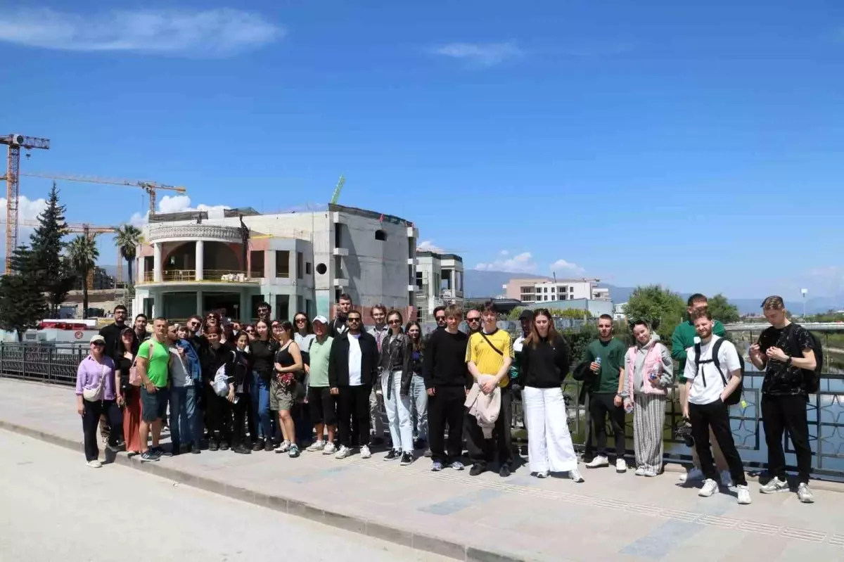 44 Gençten Hatay\'a Hayranlık