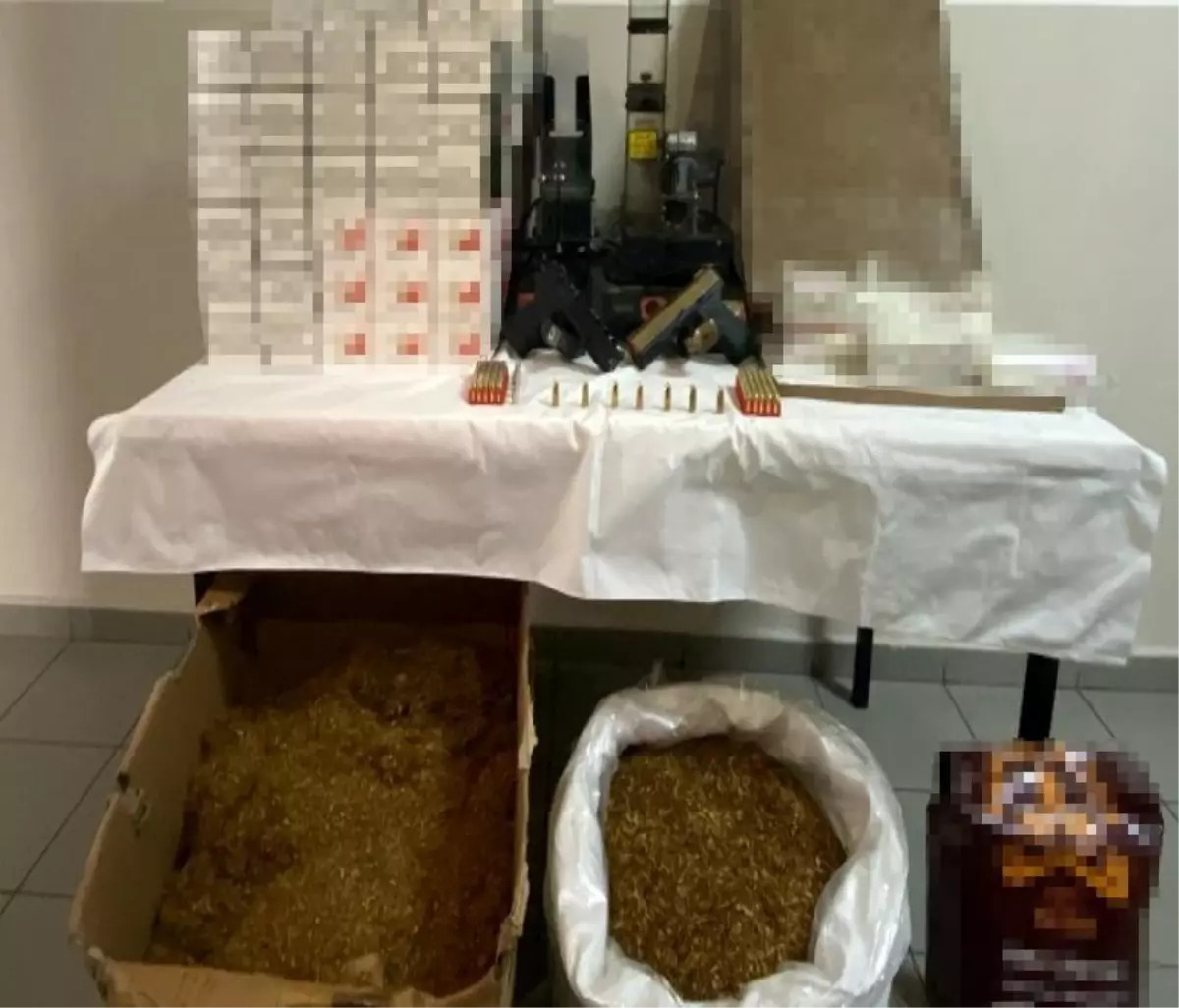 Bolu\'da Sigara Kaçakçılığı Operasyonu