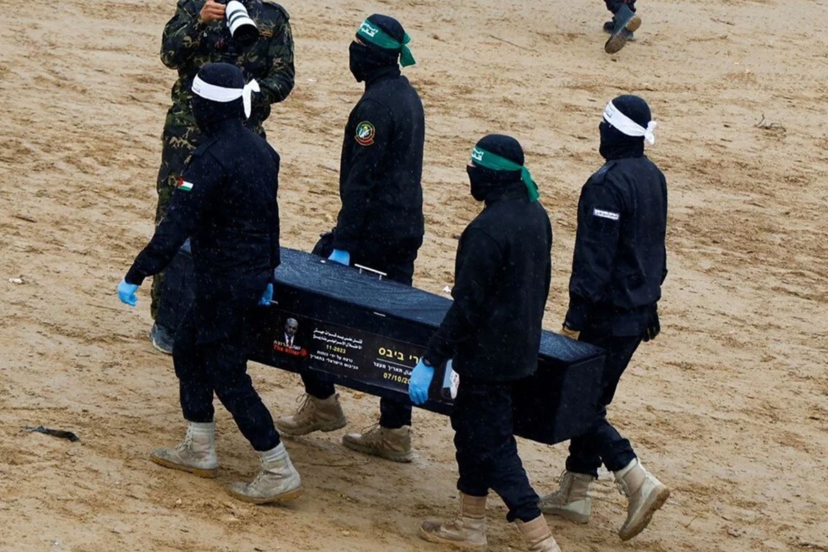 Hamas\'tan İsrailli esir ailelerine: Çocuklarınız siyah tabutlar içinde dönecek