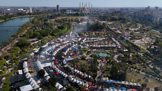 Portakal Çiçeği Karnavalı'nda Hijyen Skandalı: 168 Bin TL Ceza