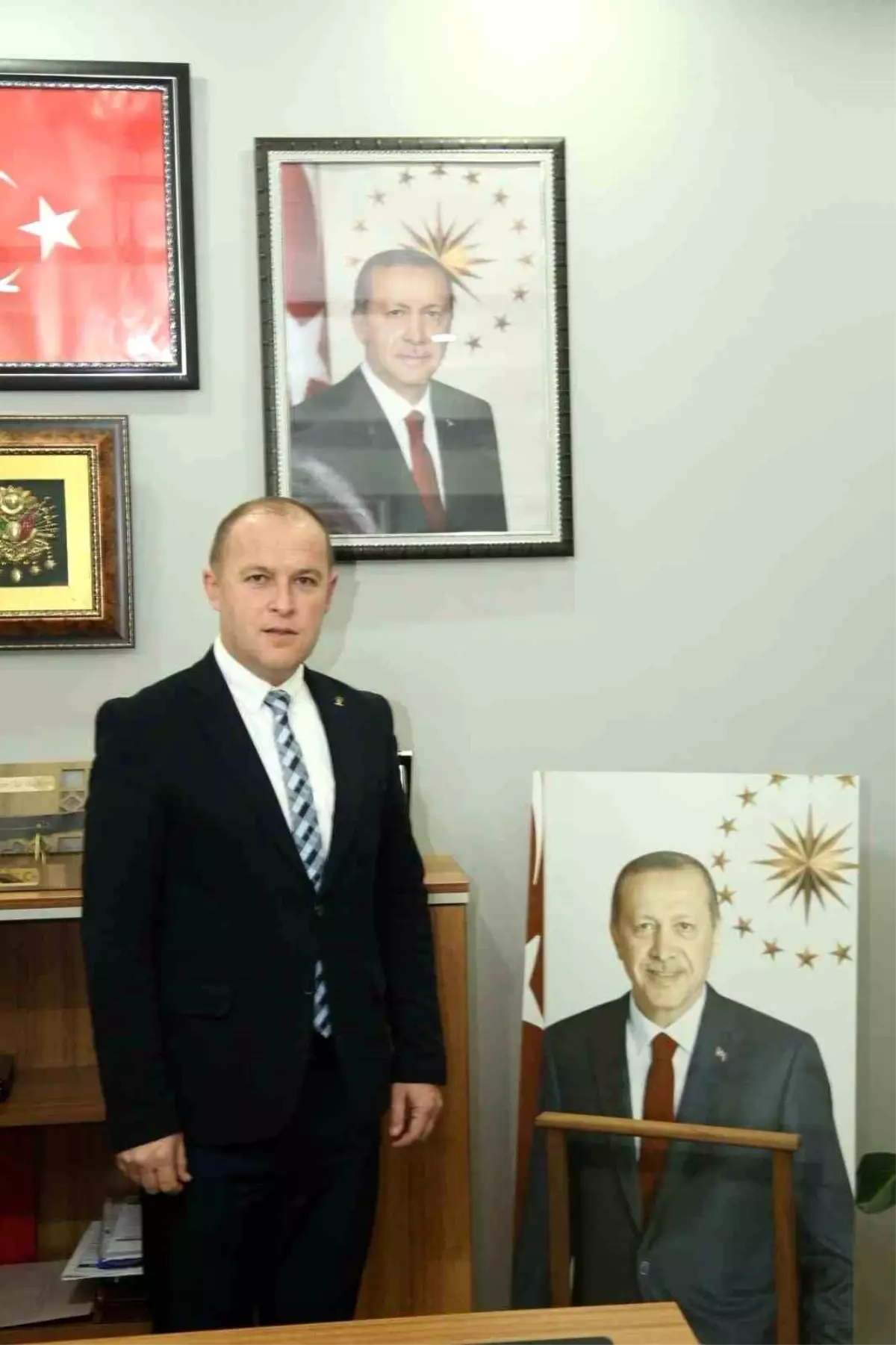 Yenişehir Spor Salonu Parkeleri Yenileniyor