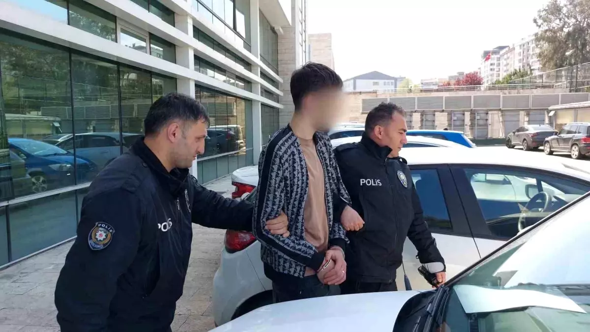 Samsun\'da Tehditçi Genç Tutuklandı
