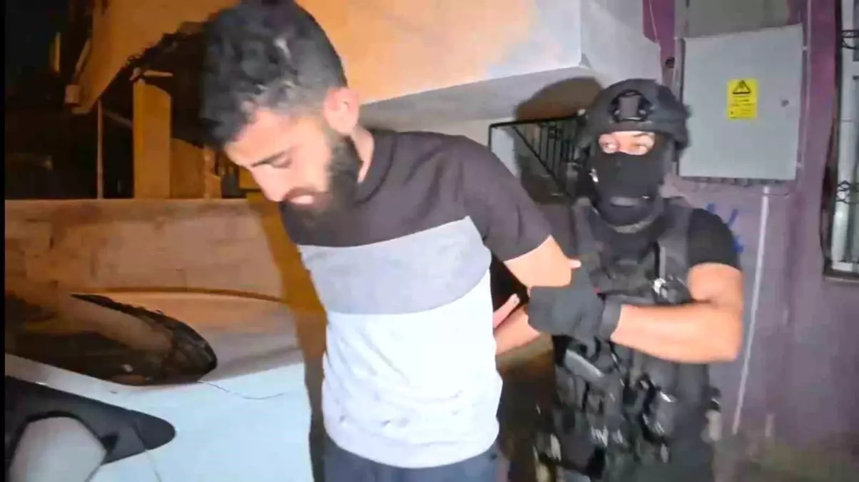 Adana\'da DEAŞ Operasyonu: 6 Gözaltı