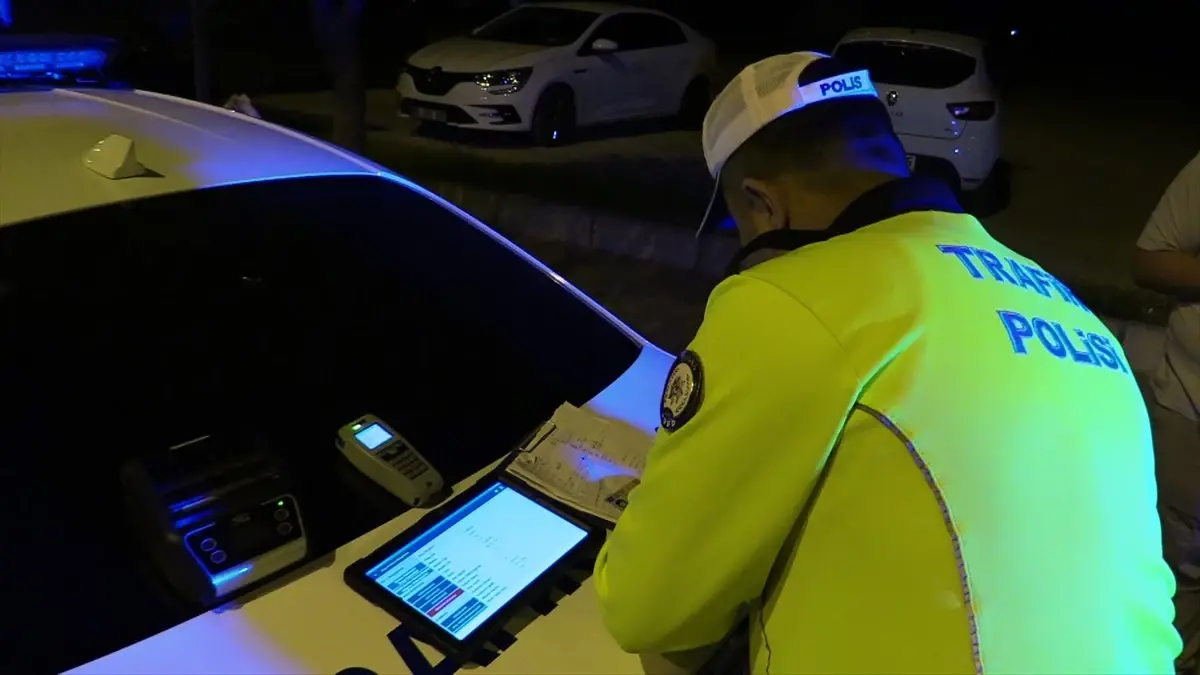 Adana\'da Dron Destekli Trafik Denetimi