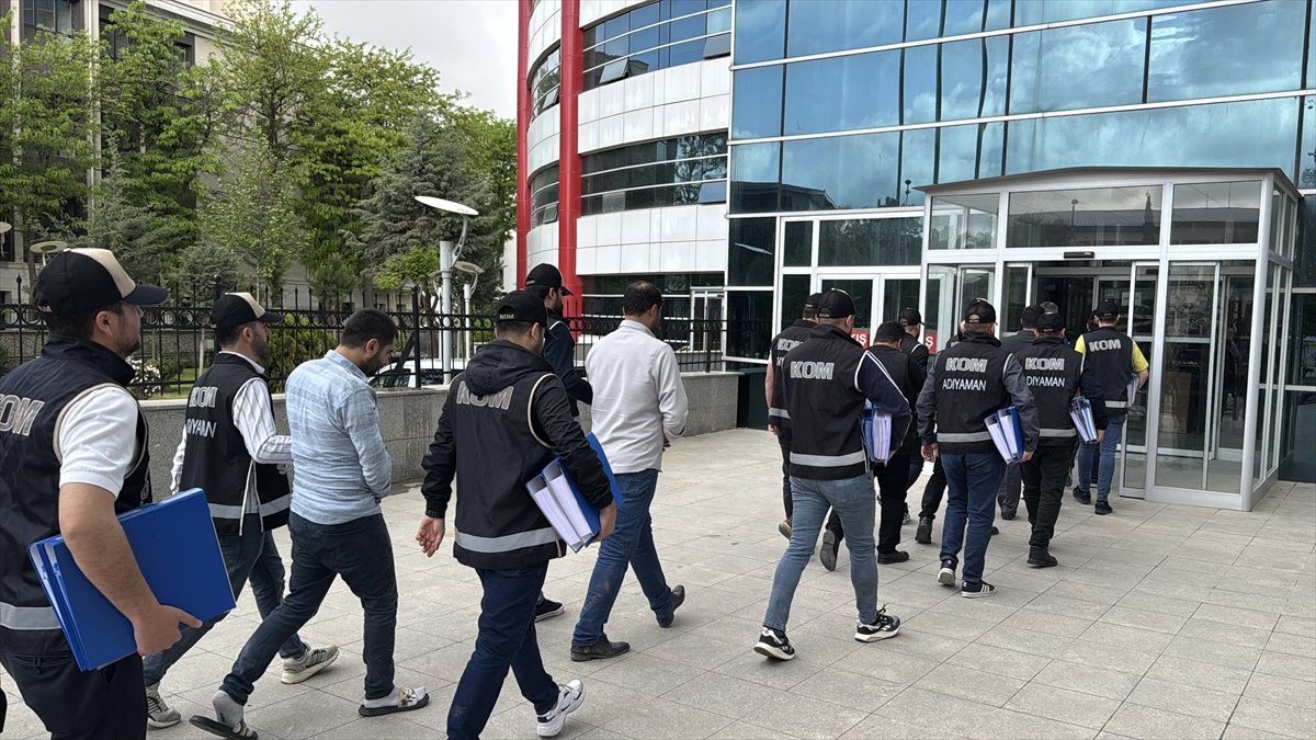 Adıyaman\'da Dolandırıcılara Operasyon