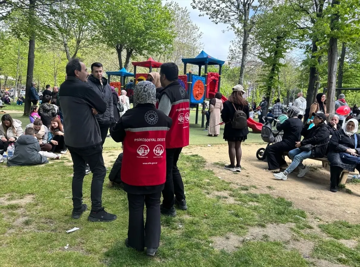 Psikososyal Destek Ekipleri Depremzedelerin Yanında