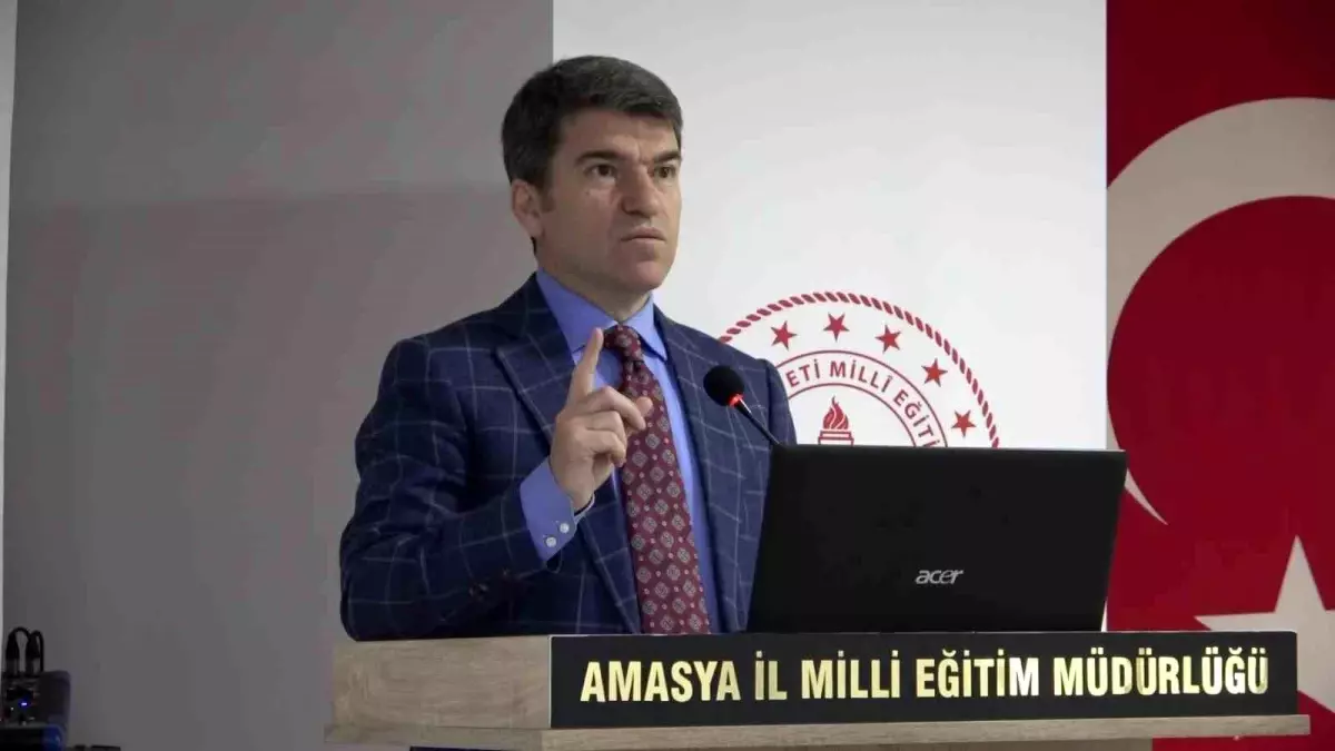 Amasya\'da Mesleki Eğitim Çalıştayı Beklenen İlgiyi Göremedi