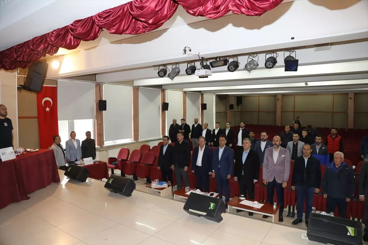 Kırmızı Et Üreticileri Genel Kurulu Çubuk\'ta Yapıldı