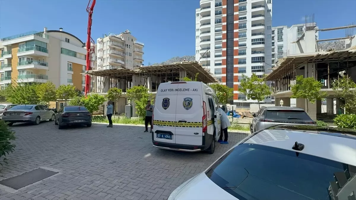 Antalya’da Kadın Evinde Ölü Bulundu
