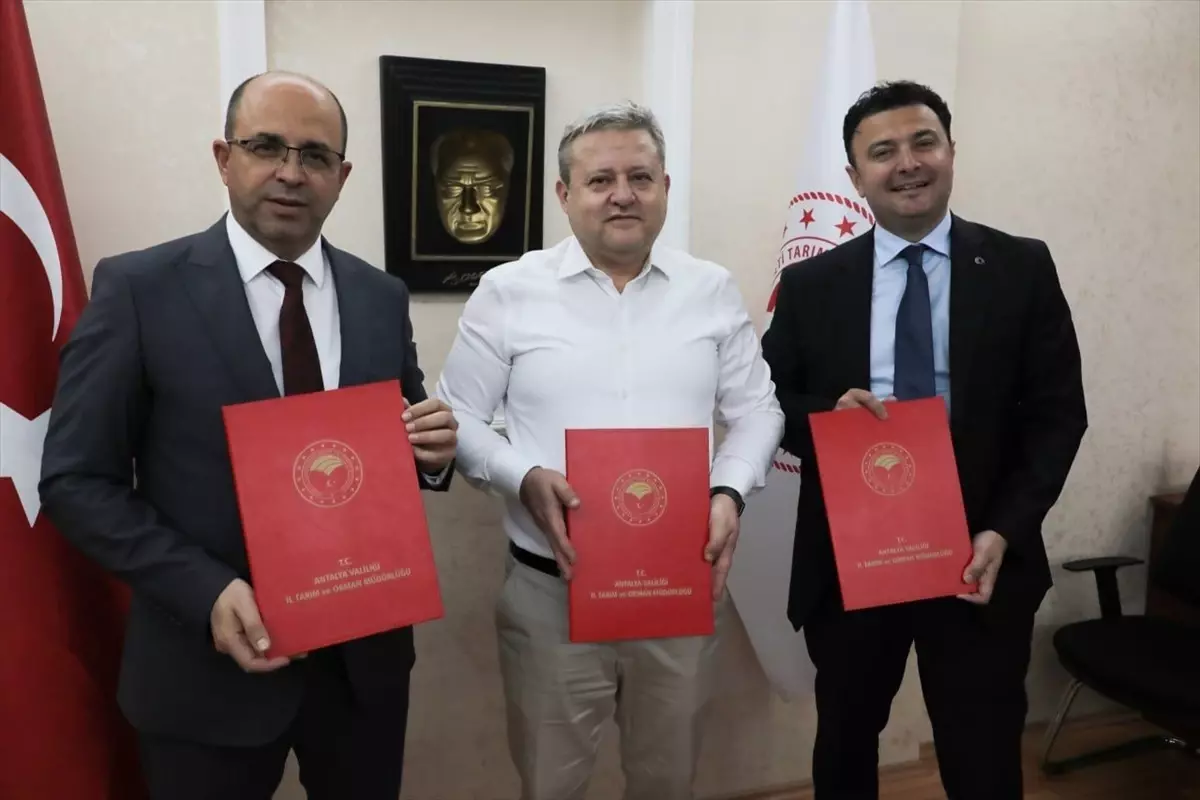 Antalya\'da Tarım ve Turizm Protokolü İmzalandı