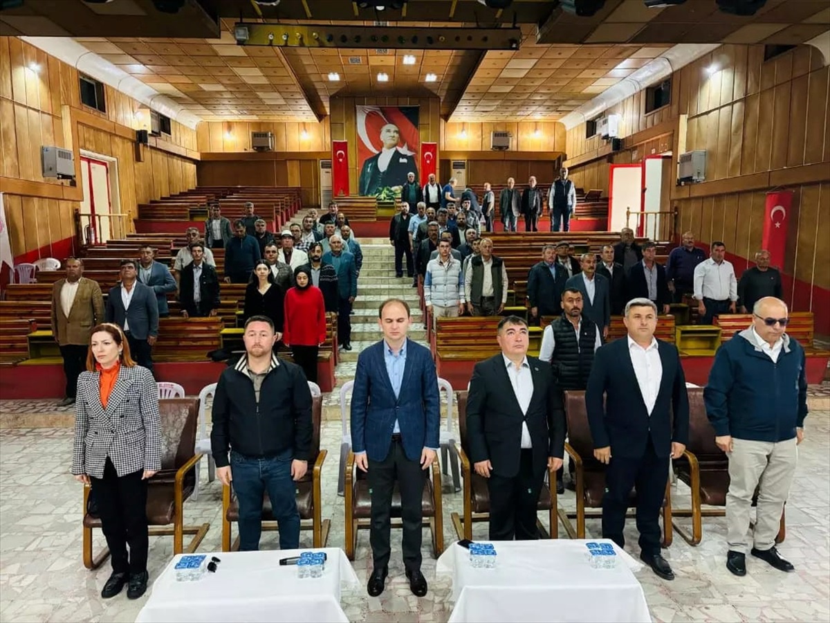 Ayvacık\'ta Yeni Muhtar ve Meclis Üyeleri Seçildi
