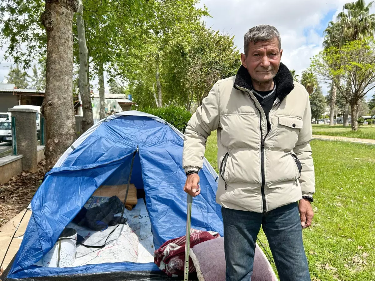 Kaza Sonrası Ekonomik Zorluklarla Mücadele Eden Mobilya Boyacısı Selim Cabalar\'ın Hikayesi