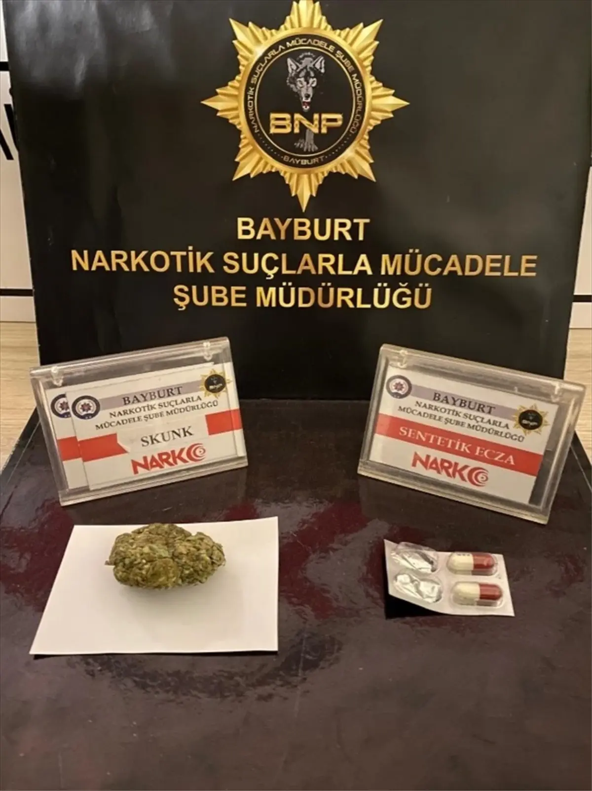 Bayburt\'ta 4 Şüpheliye Uyuşturucu Gözaltısı
