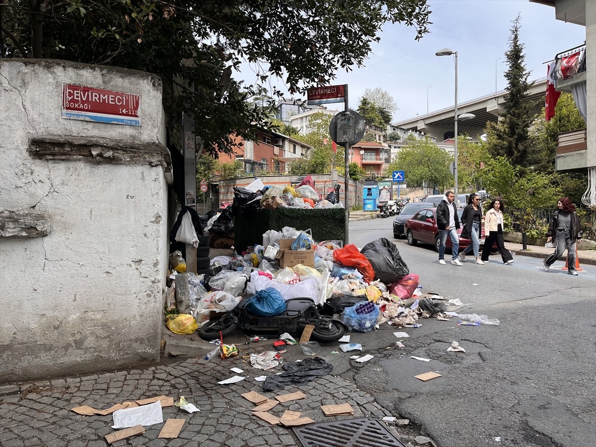 Beşiktaş\'ta Çöp Krizi