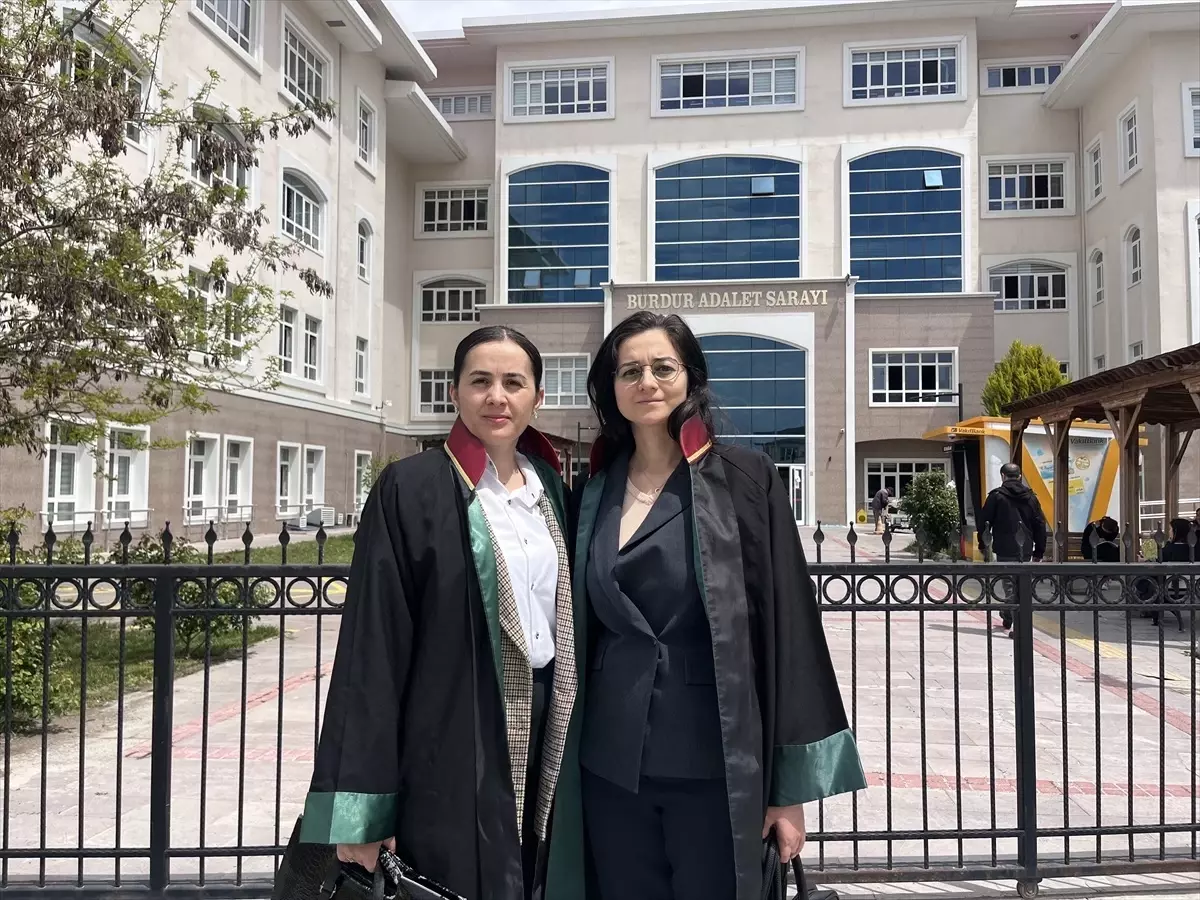 Burdur\'da Özlem Şımarık Cinayeti Davası