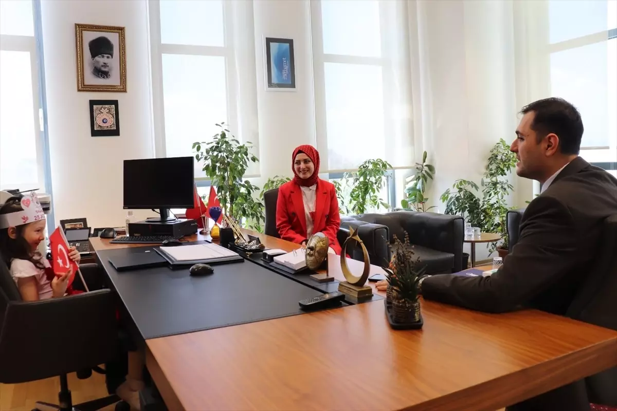 Eskişehir\'de 23 Nisan Kutlaması