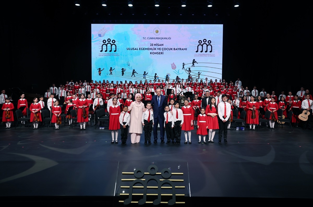 Cumhurbaşkanı Erdoğan, 23 Nisan Ulusal Egemenlik ve Çocuk Bayramı Konseri\'ni dinledi