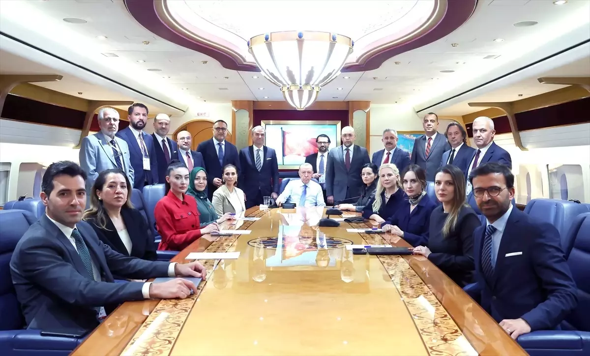 Cumhurbaşkanı Erdoğan, KKTC ziyareti dönüşü uçakta gazetecilerin sorularını yanıtladı: (1)