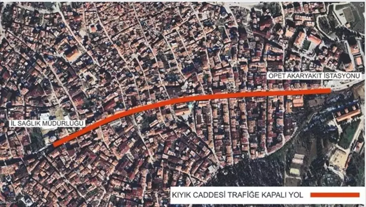 Edirne\'de Kıyık Caddesi Trafiğe Kapalı