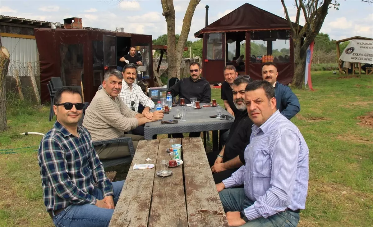 Edirne\'de Emniyet Personeli Piknikte Buluştu