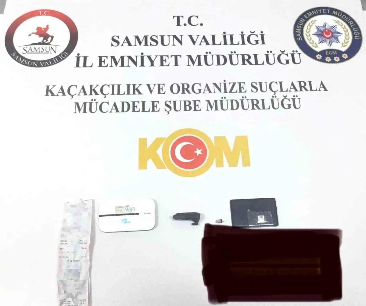 Kopya Düzeneğiyle Sınava Girmek İsteyen 3 Kişi Yakalandı