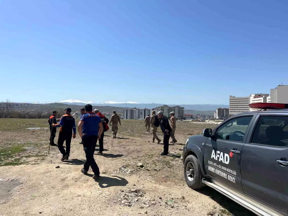 Elazığ\'da Kayıp Yaşlı Adam için Arama Çalışması