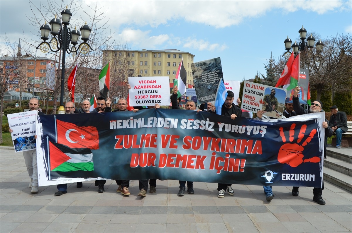 Erzurum\'da hekim ve sağlıkçılar 75 haftadır Gazze için yürüyor