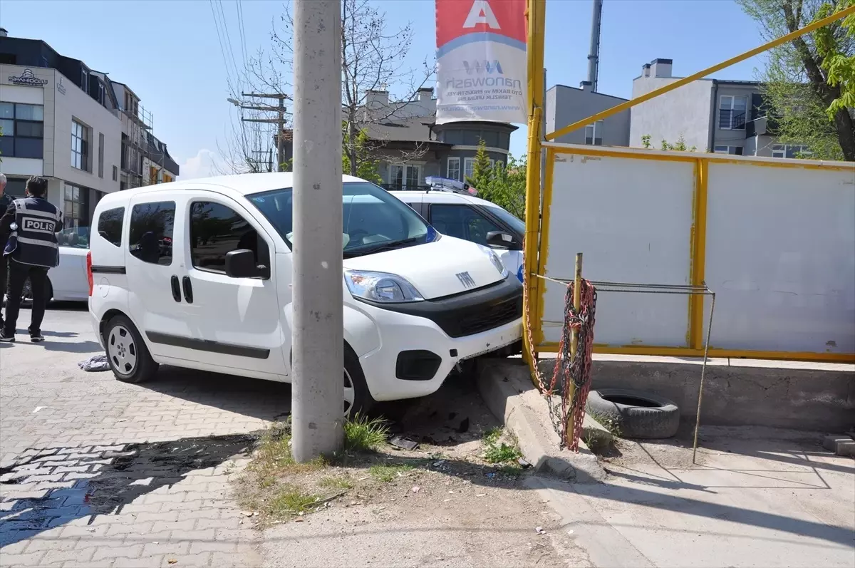 Eskişehir\'de Kovalamaca: 3 Şüpheli Yakalandı