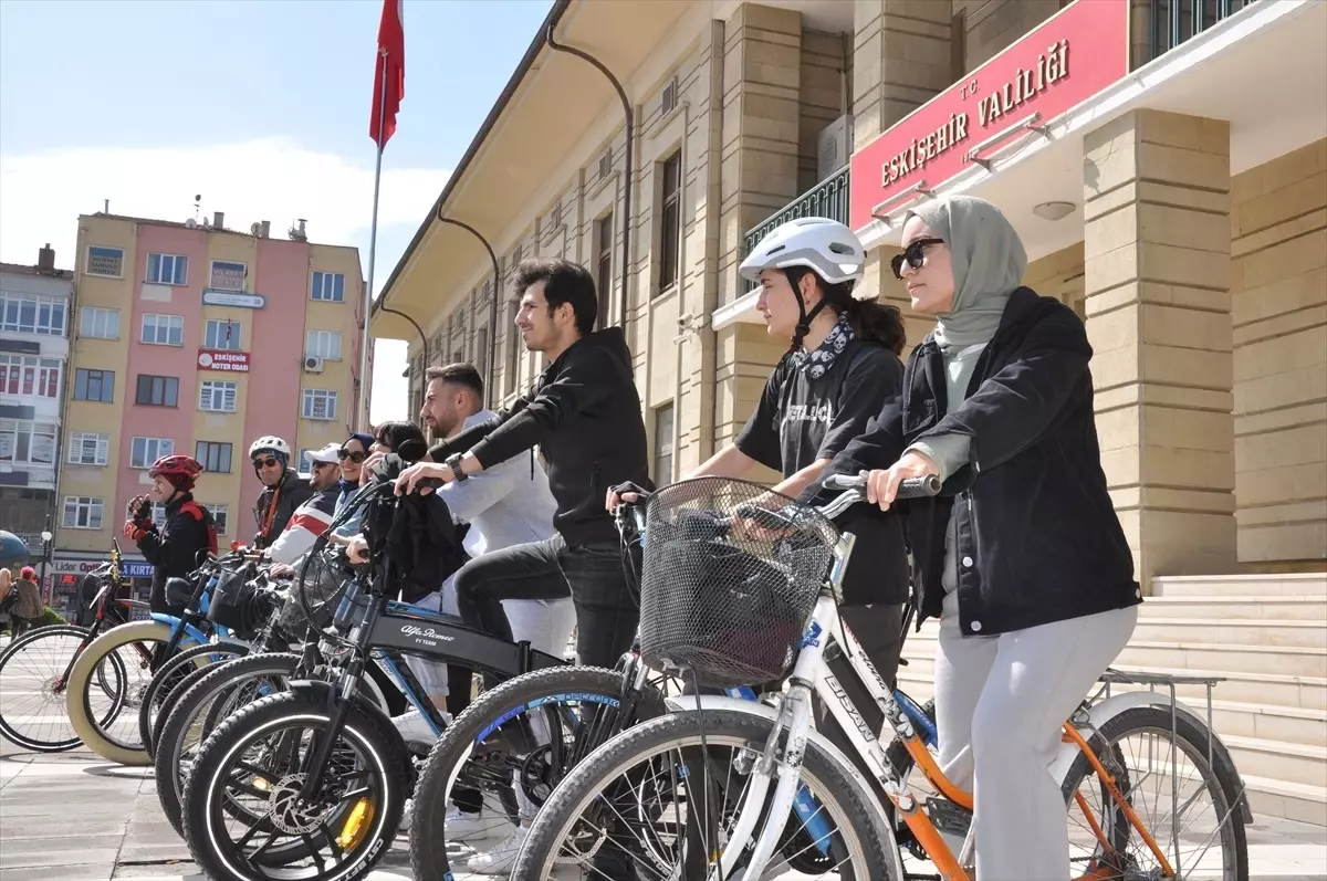 Yunus Emre Hoşgörü Bisiklet Turu Düzenlendi