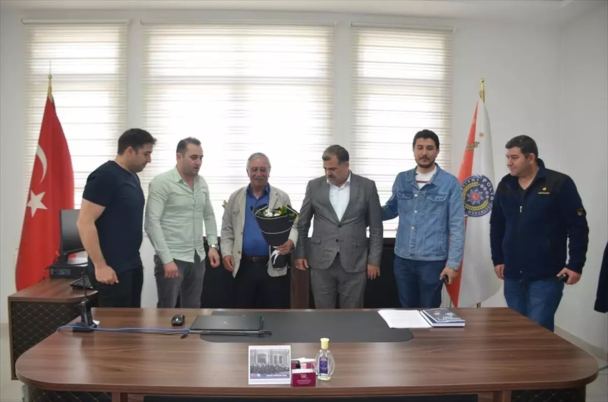 Polis, Kalp Krizi Geçiren Patiyeye Yardım Etti