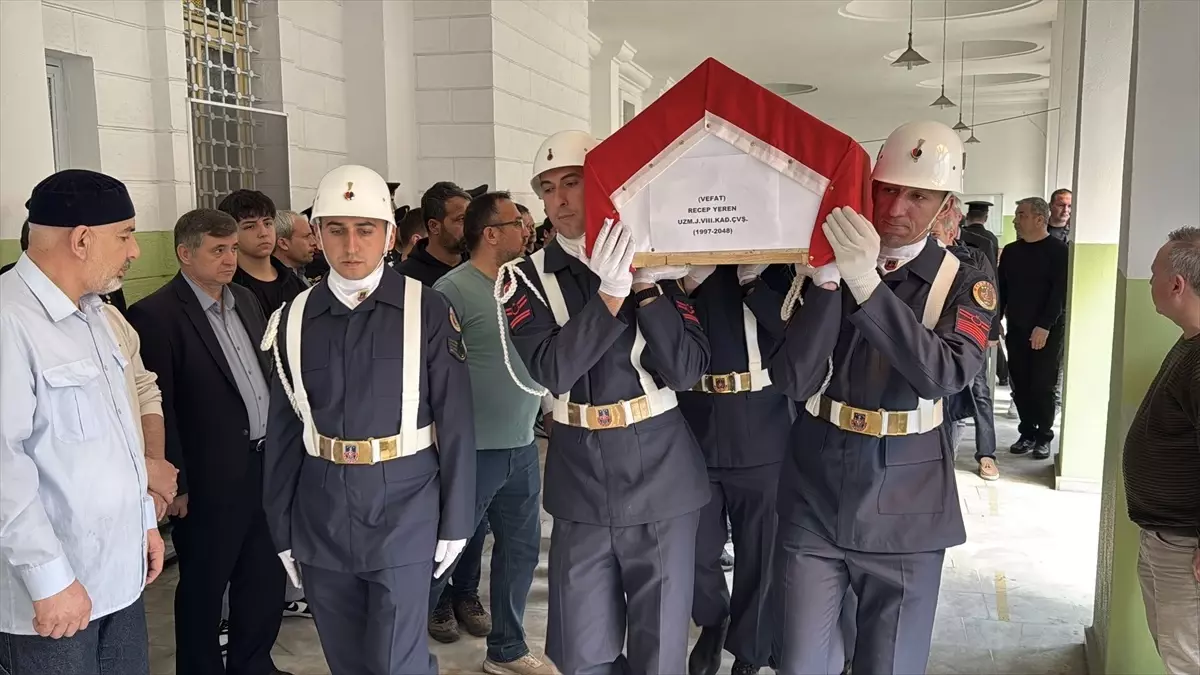 Uzman Çavuş Recep Yeren Son Yolculuğuna Uğurlandı