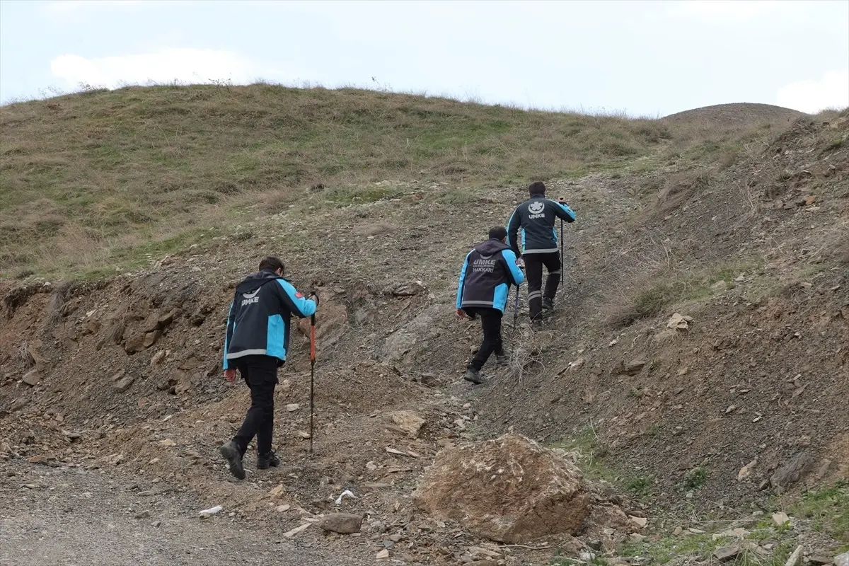 Hakkari\'de Kayıp Kadın İçin Arama Çalışmaları Sürüyor