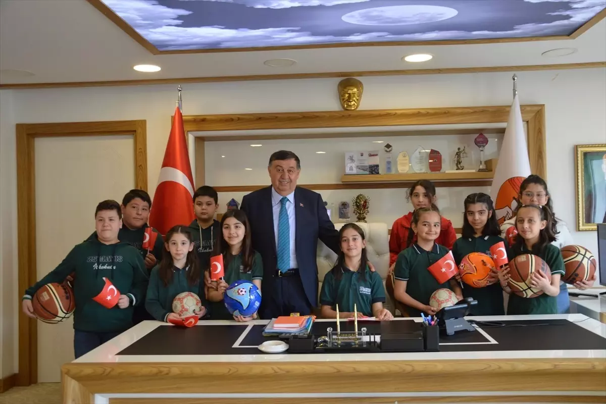 Öğrencilere Makam Devir Teslimi
