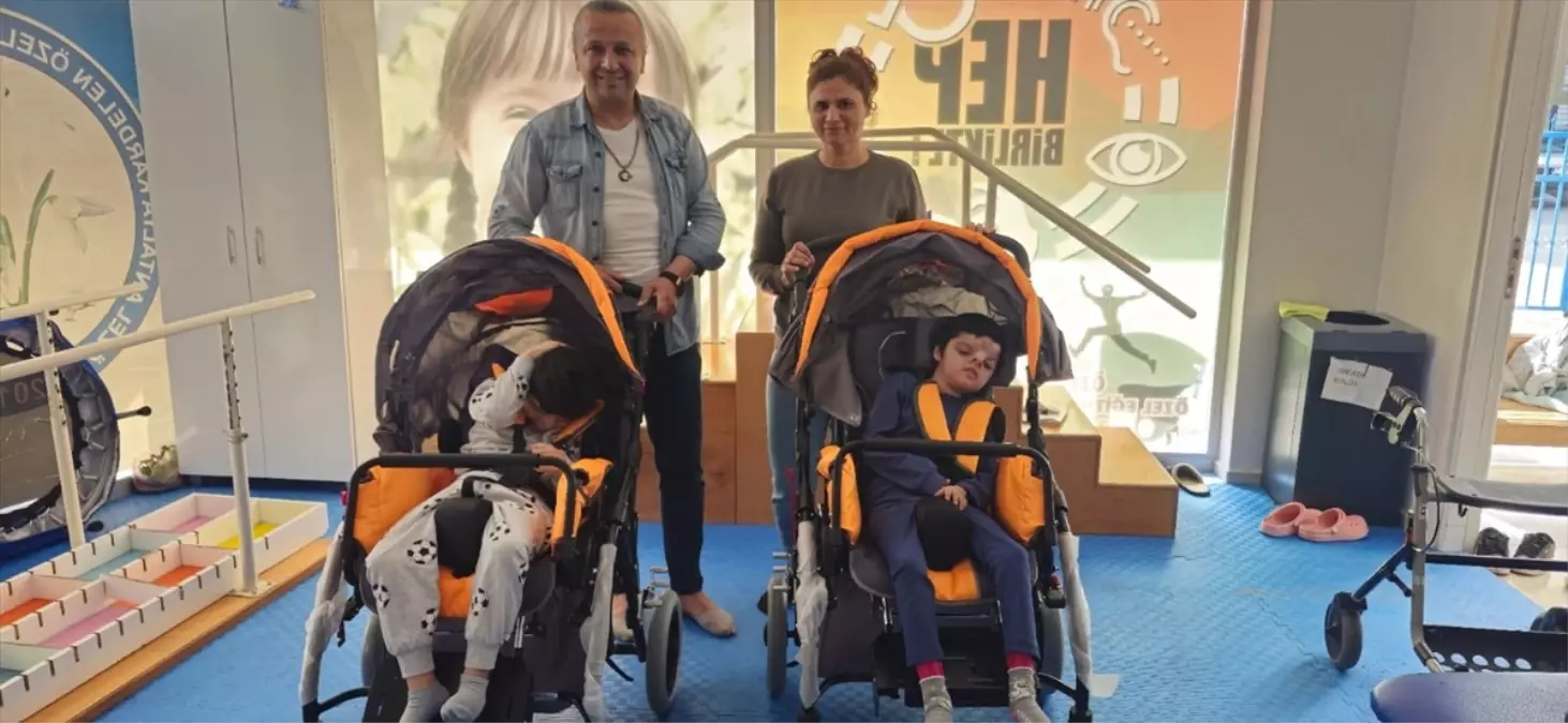 Engelli Araçları İhtiyaç Sahibi Çocuklara Teslim Edildi