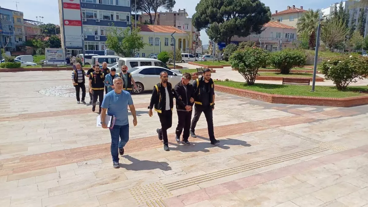 Aydın\'da Kız Meselesi Nedeniyle Kavga: 2 Yaralı