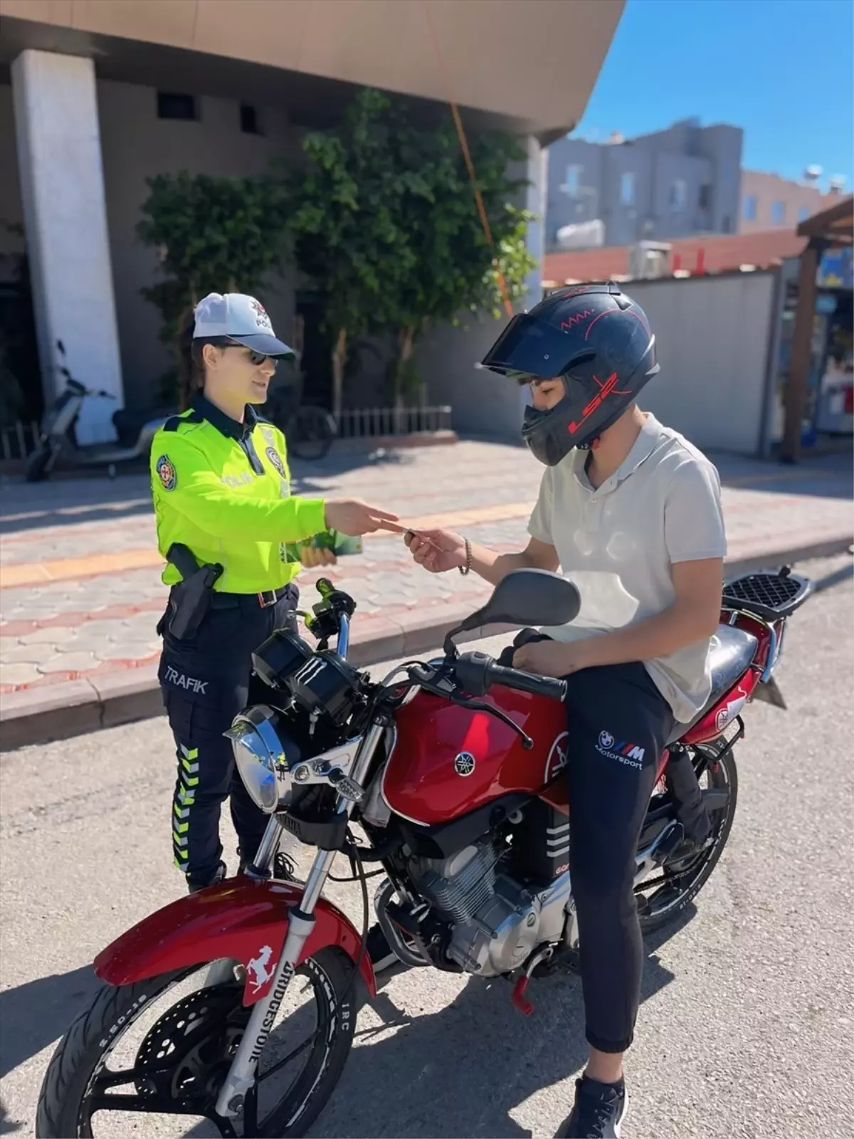 İskenderun\'da Motosiklet Sürücülerine Bilgilendirme