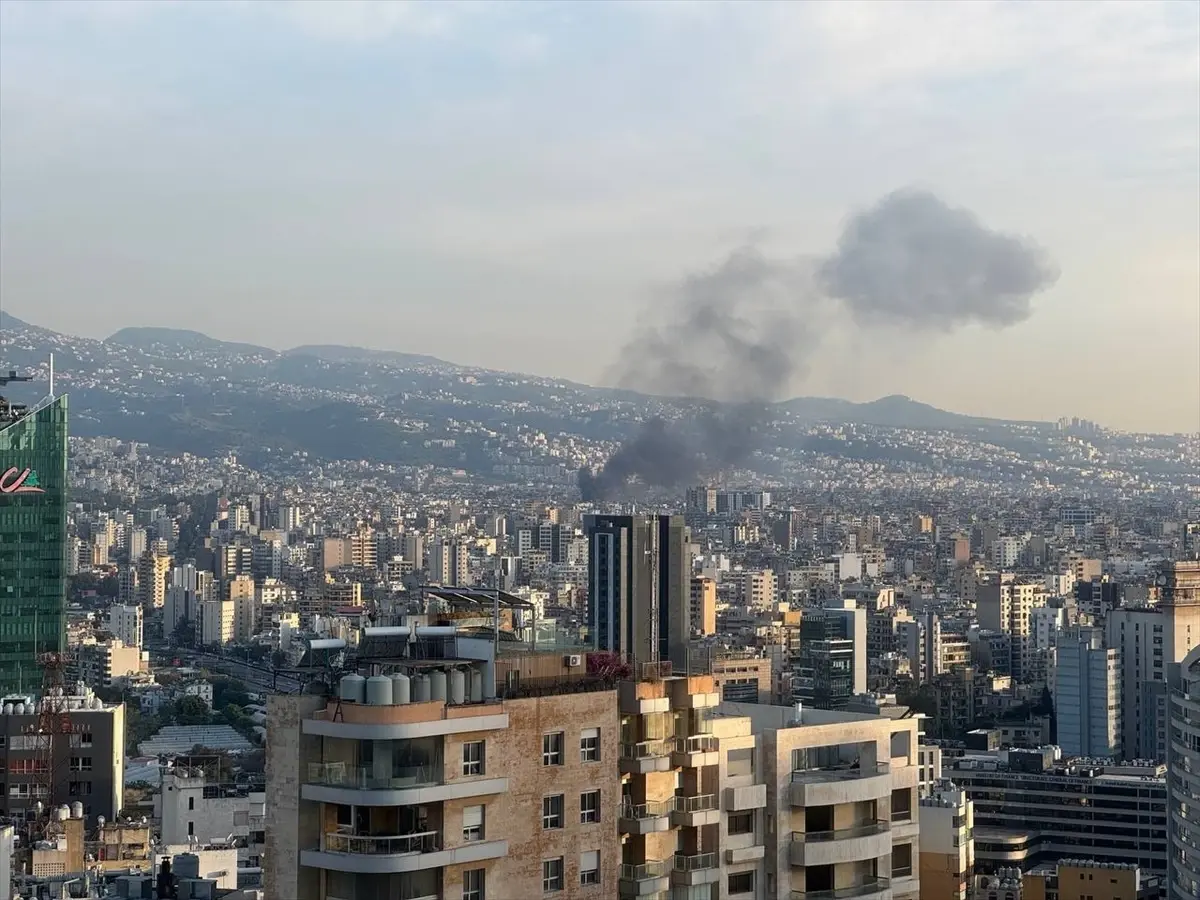 İsrail Beyrut\'ta Hava Saldırısı Düzenledi