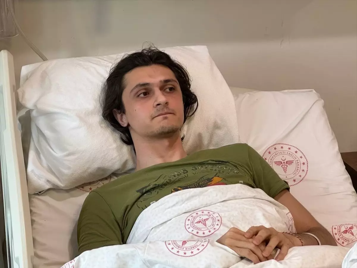 İstanbul\'da 6,2 Büyüklüğünde Deprem: Yaralılar Tedavi Altında