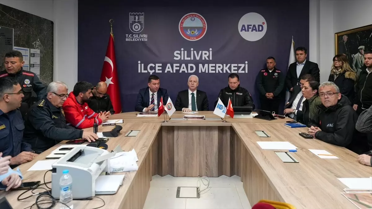 İstanbul\'da 6,2 Büyüklüğünde Deprem