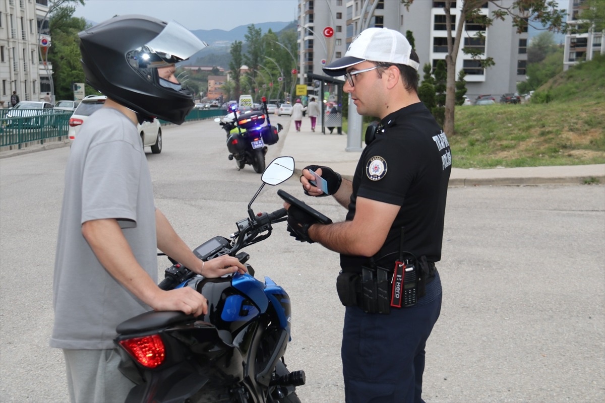 Karabük\'te Motosiklet Denetimi: 72 Ceza Kesildi