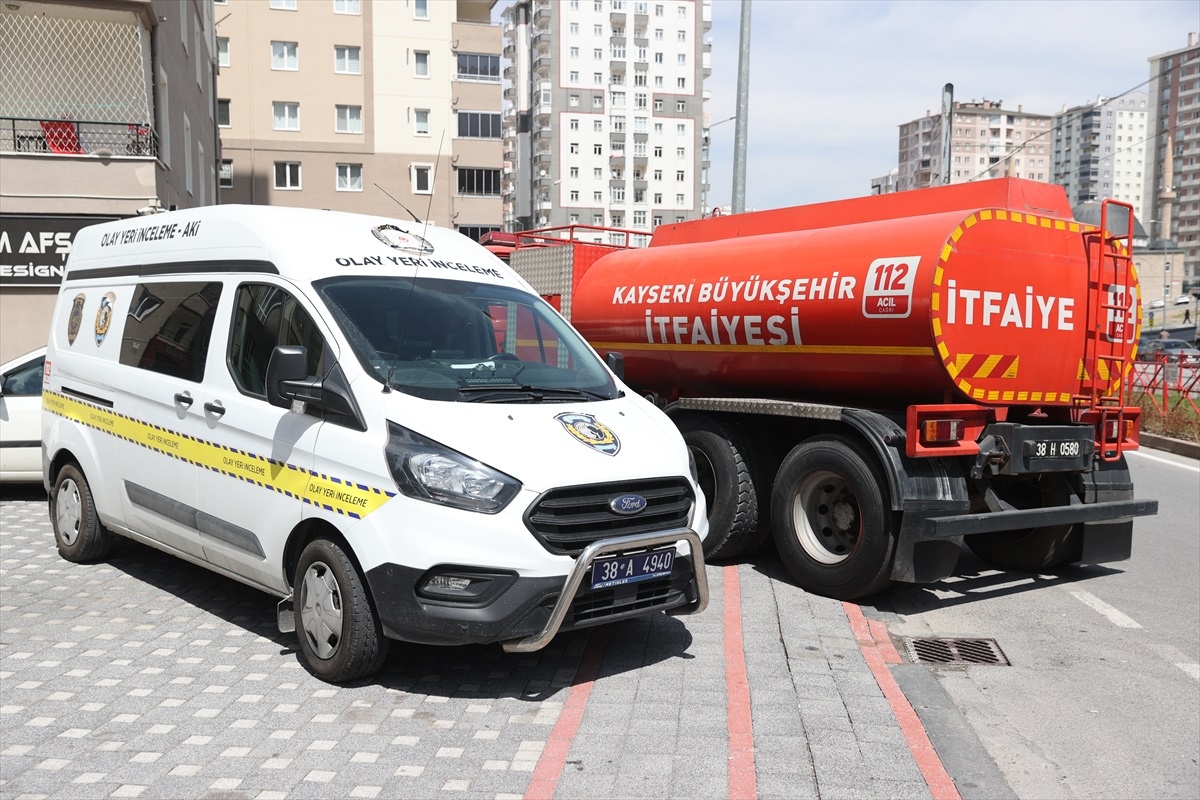 Talas\'ta Apartman Yangını