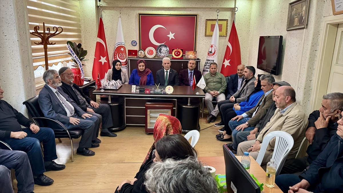 Kırşehir Şehit Aileleri Derneği, 196 şehit için mevlit programı düzenledi