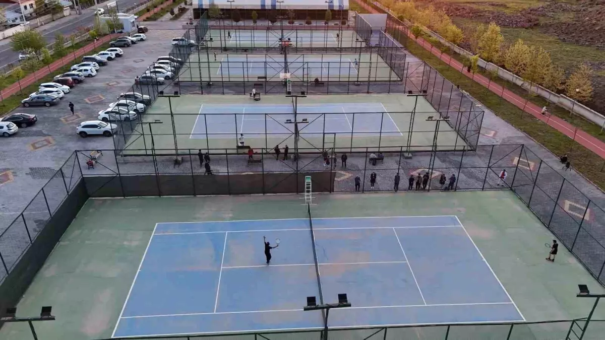 Diyarbakır\'da Tenis Turnuvası Heyecanı