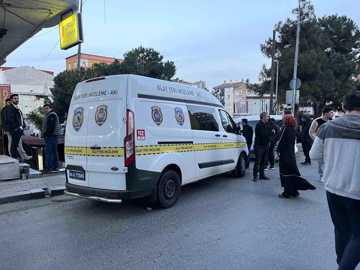 Küçükçekmece\'de Pompalı Tüfekli Saldırı