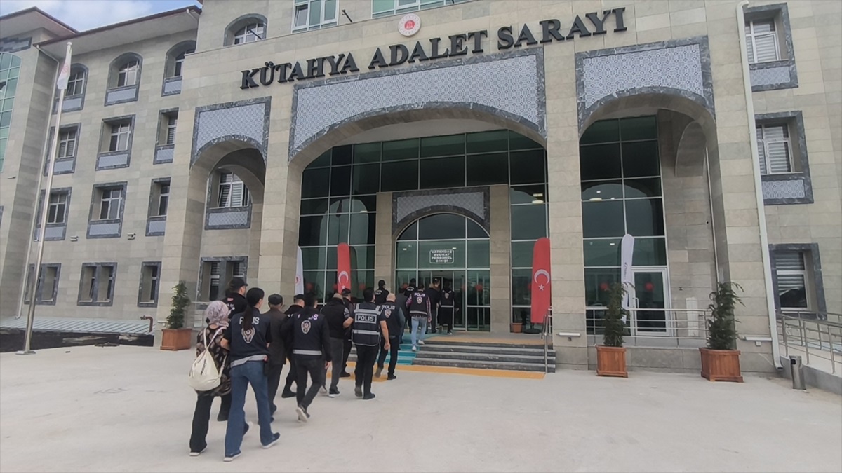 Kütahya\'da Fuhuş Operasyonu: 6 Şüpheli Tutuklandı
