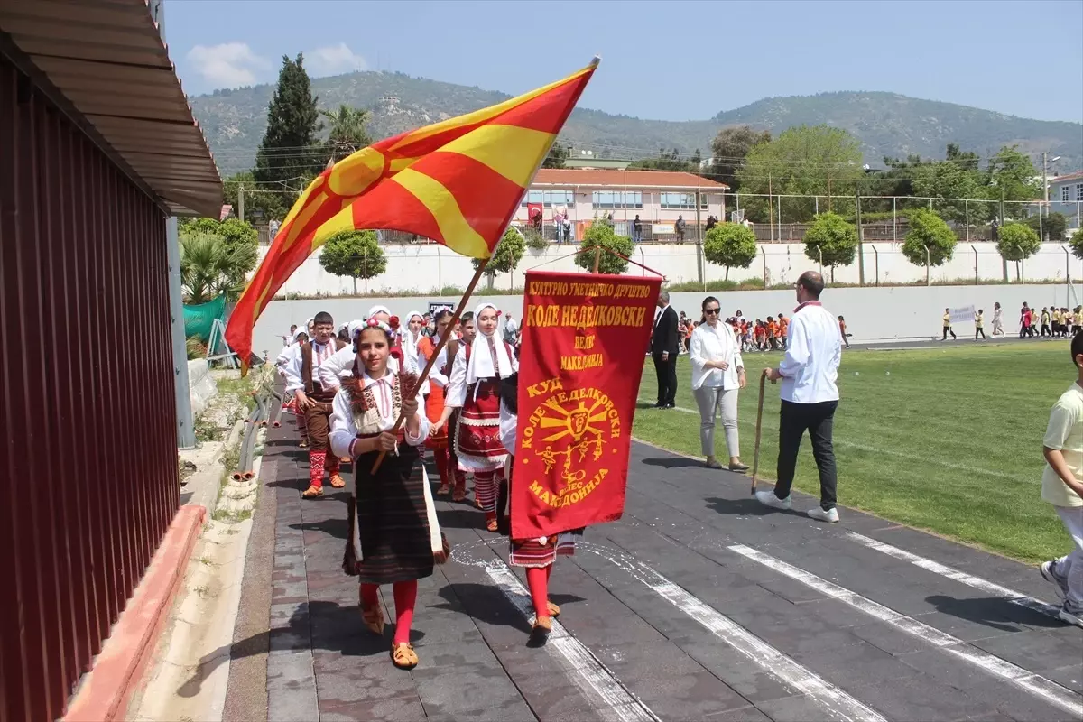 Kuzey Makedonya Bayındır\'da 23 Nisan Bayramı\'nda